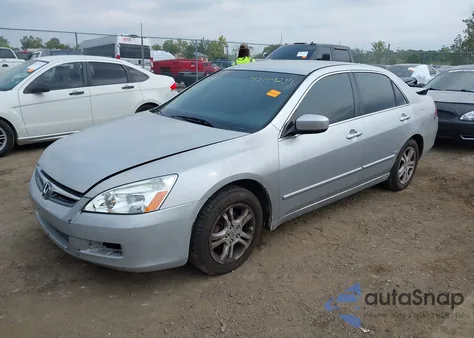 2007 Honda Accord 2.4 Se z USA, uszkodzony, nr VIN 1HGCM56397A156222